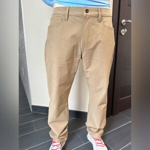 Men's Tan Pants